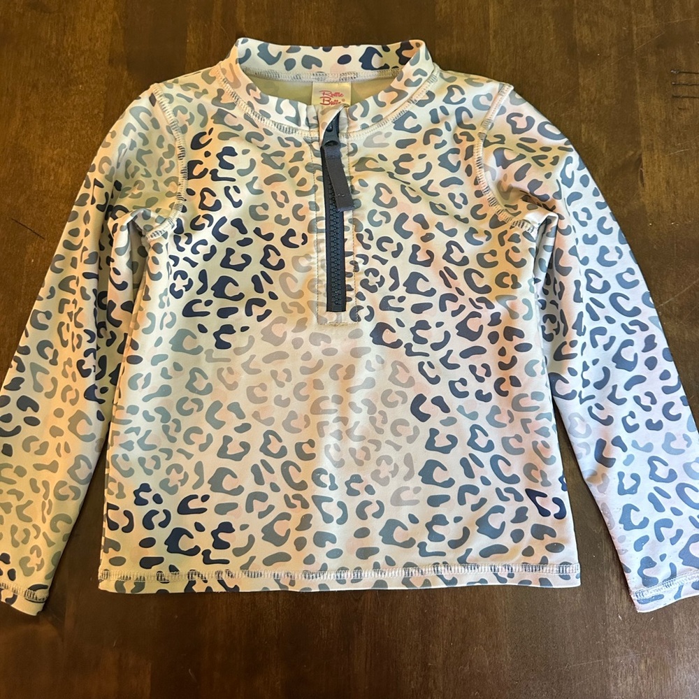 Ruffle Butts 3T Rashguard Animal Print Beach Vacation  **Shows Some Pilling**‎